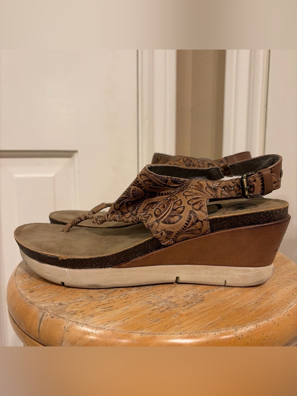 OTBT Women's 'Bushnell' Tooled Leather Wedge Thong Sandals